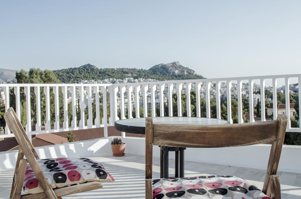 Top Floor Studio With Endless View Apartment Атина Екстериор снимка