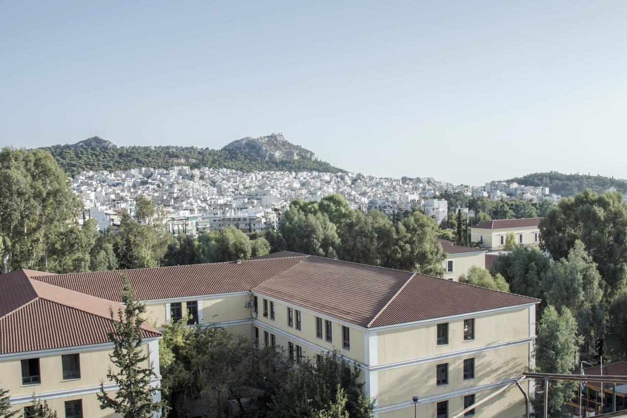 Top Floor Studio With Endless View Apartment Атина Екстериор снимка