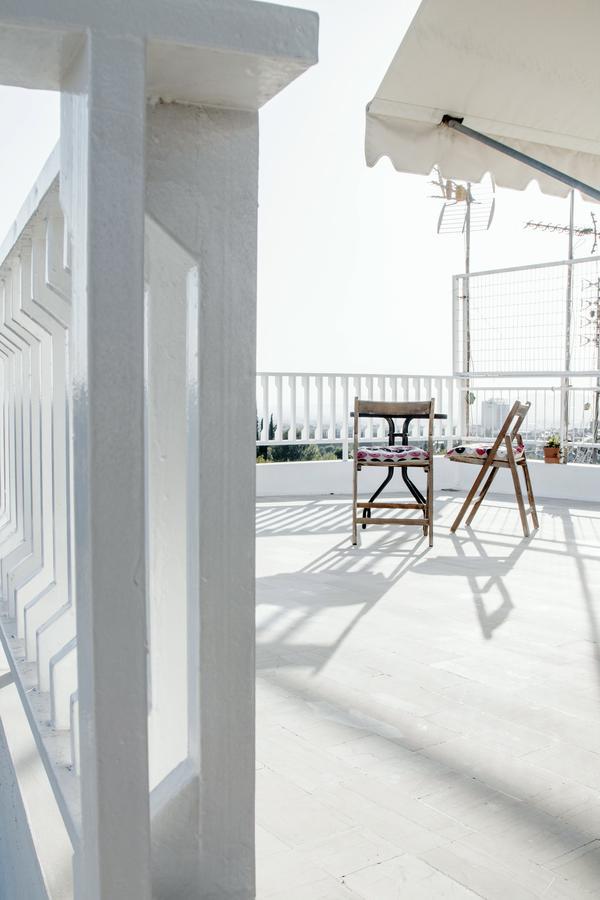 Top Floor Studio With Endless View Apartment Атина Екстериор снимка